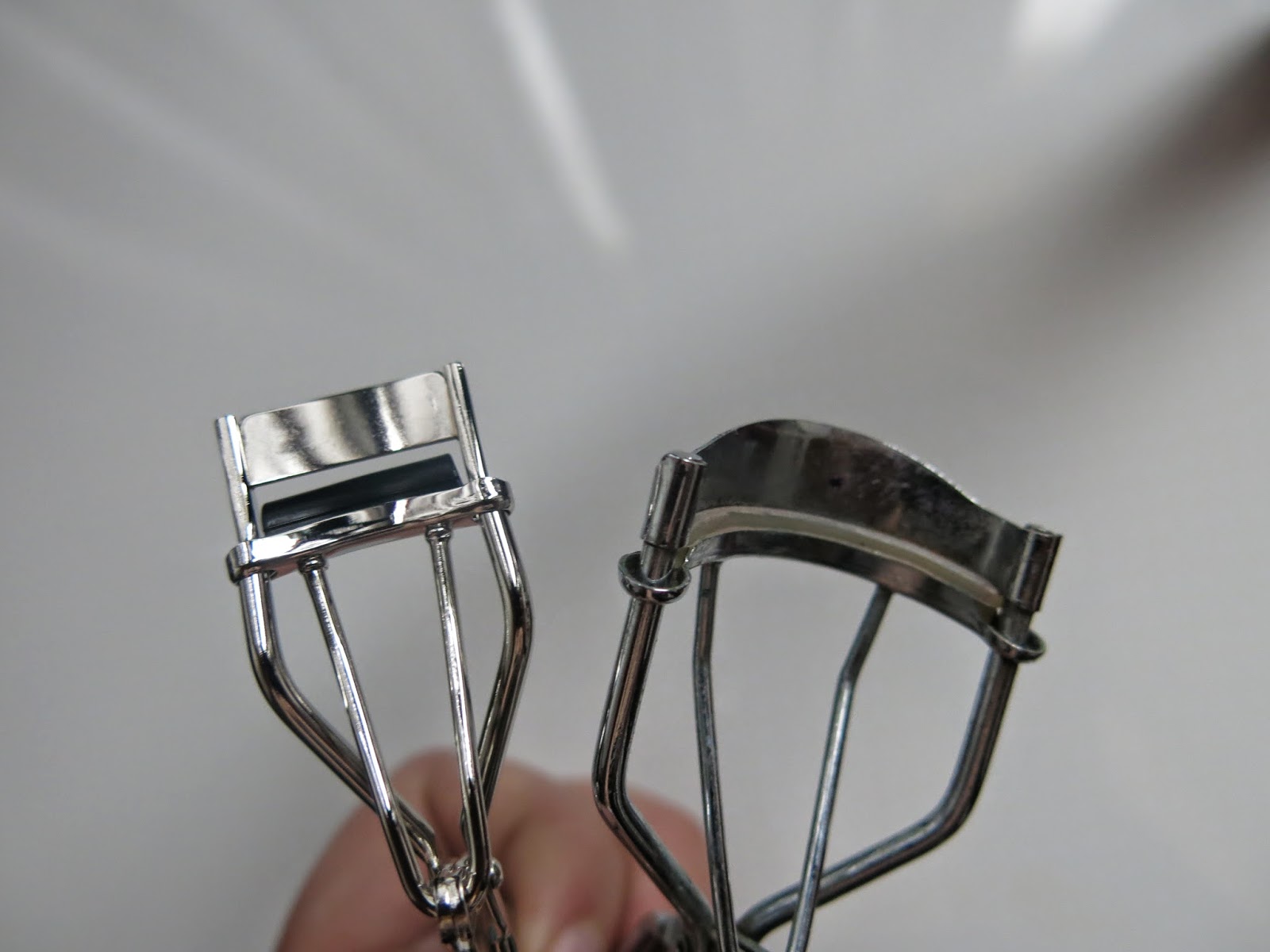 Lipstick in the attic Mac half lash curler review and demo