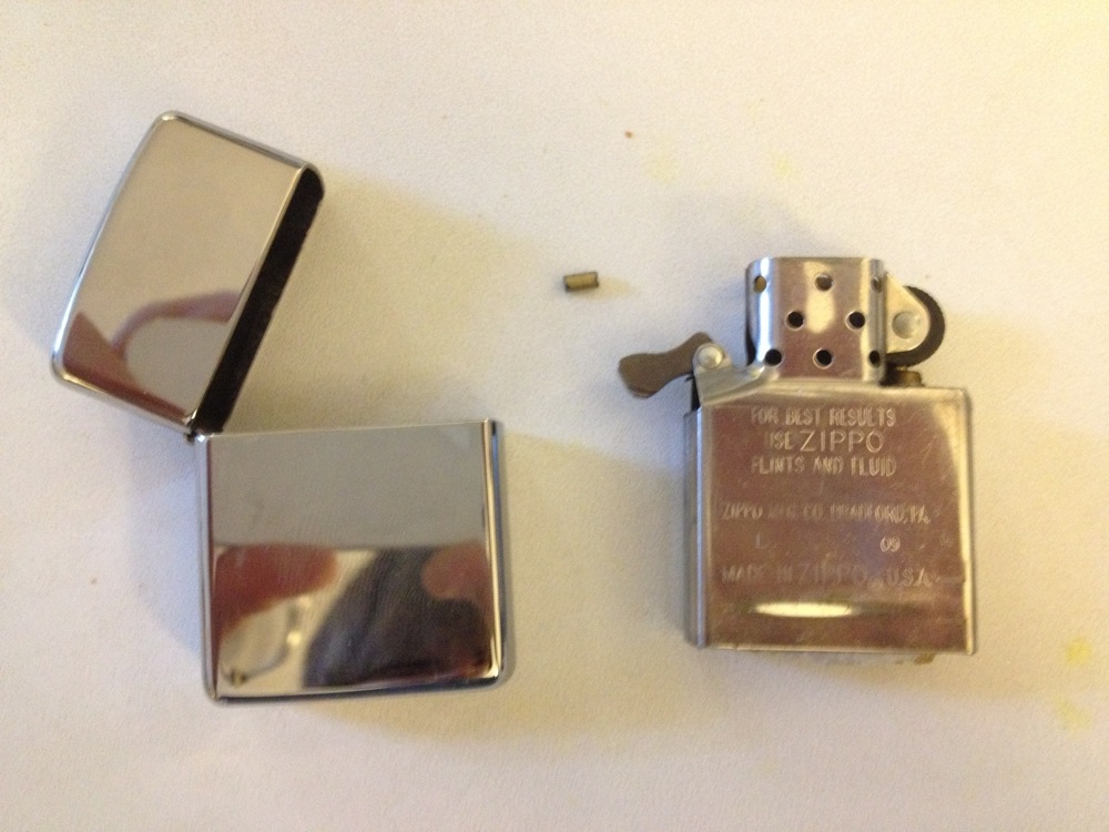 What Is The Best? Zippo Armour Windproof Lighter Review