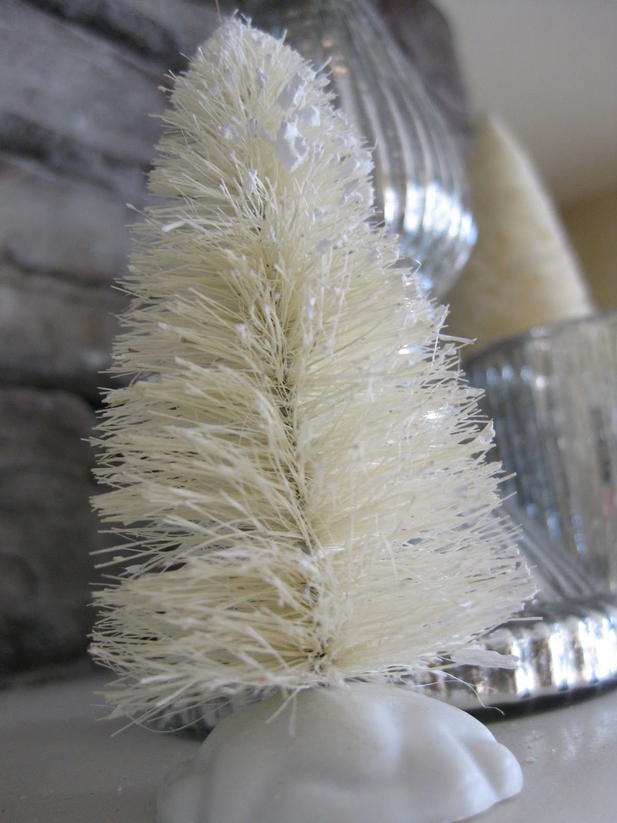 Primp Junktion white christmas mantel, bleaching bottle brush trees