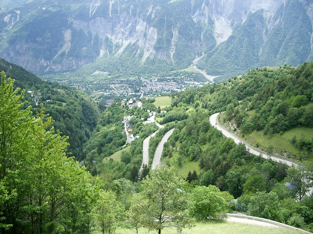 Looking down the climb to the town of Le Bourg-d'Oisan