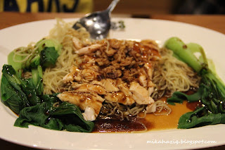 local singapore food hawker food in singapore