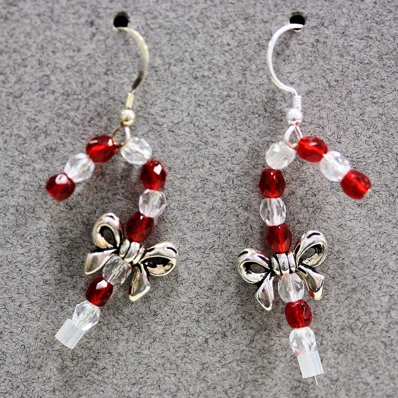 Beading the "Bead World" Way Candy Cane Earrings