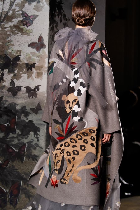Valentino+couture+2014+detail+gray+lion.jpg
