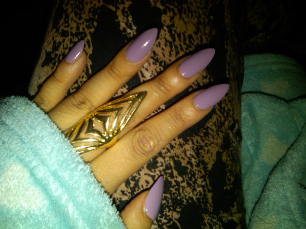 trends stiletto nails ombre