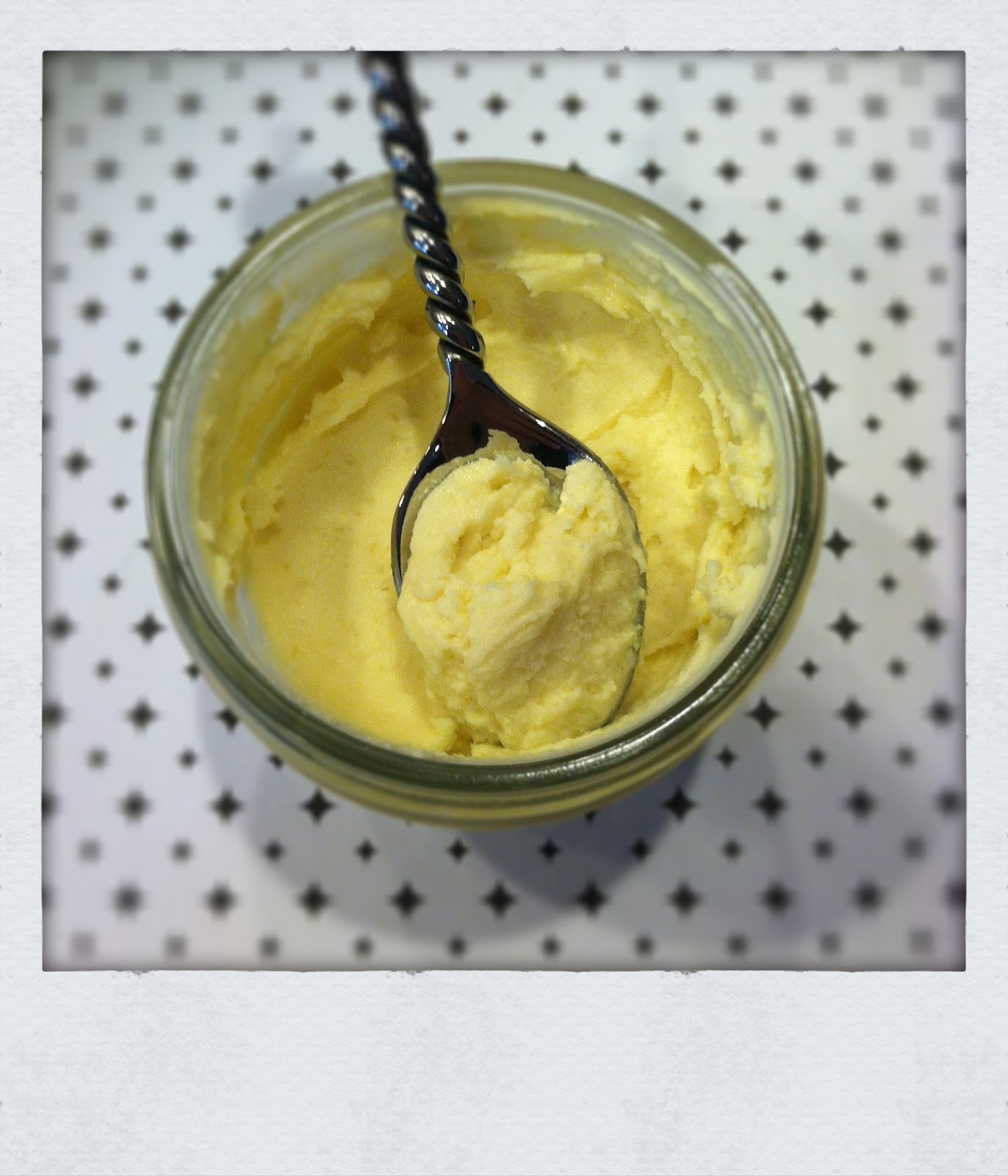 Overnight Rejuvenating Cocoa & Shea Butter Hand Treatment