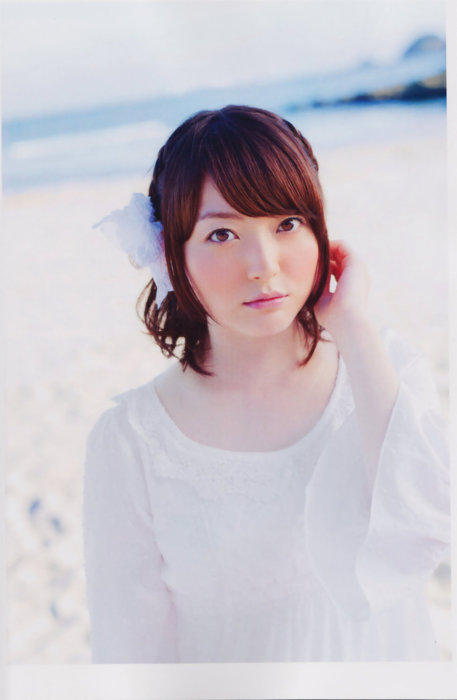 kana hanazawa
