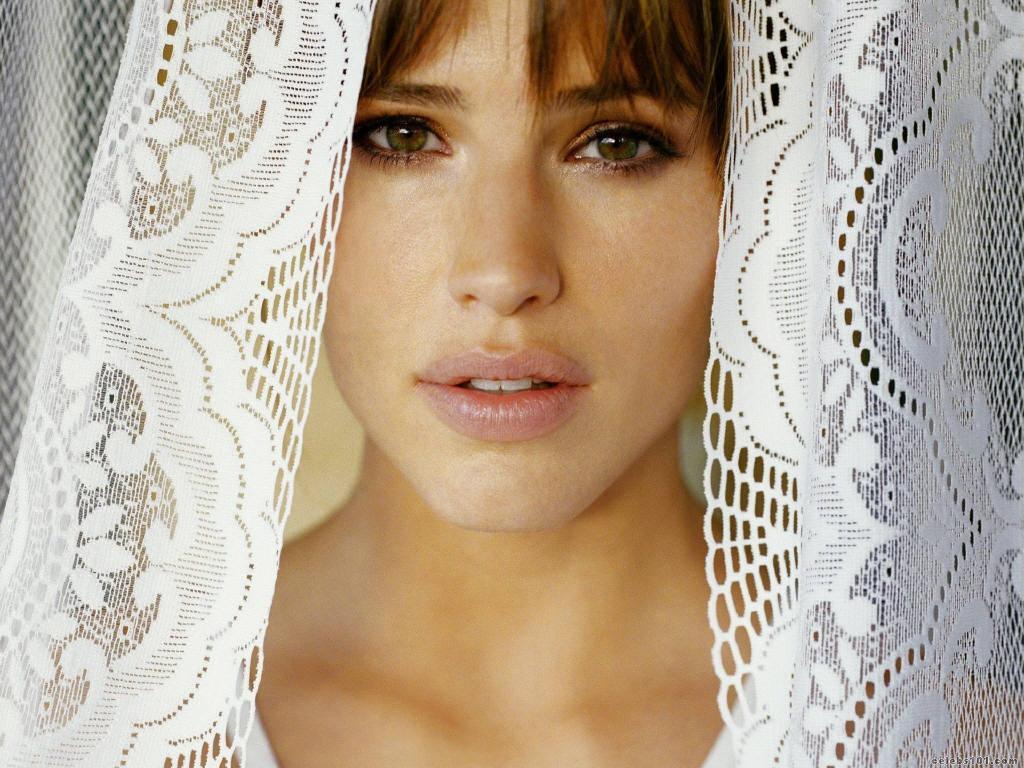 http://2.bp.blogspot.com/-IwTxsUtbblU/UL9w9ewk2GI/AAAAAAAAFKQ/pJNwwLAk7sk/s1600/Jennifer-Garner-jennifer-garner-4730679-1024-768.jpg