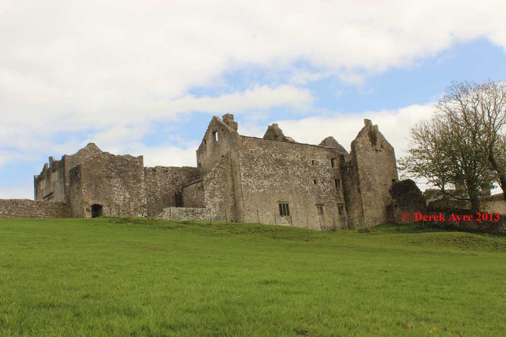 Places to Visit in Wales Old Beaupre Castle.