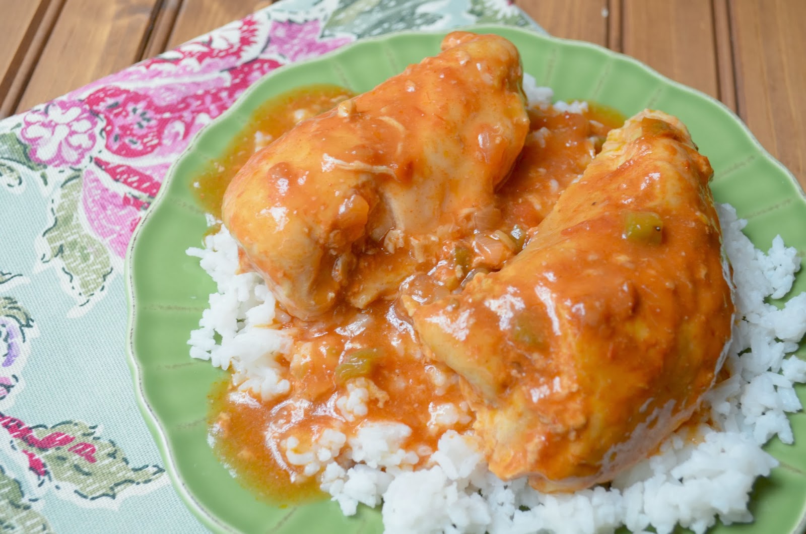 The Savvy Kitchen Slow Cooker Salsa Chicken