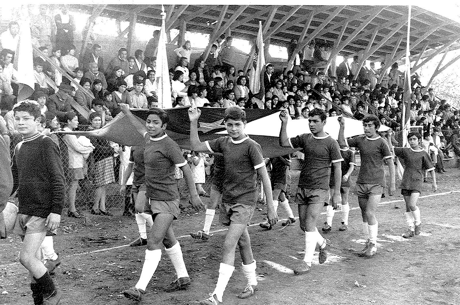 Presentación del "Atlético Cóndor"