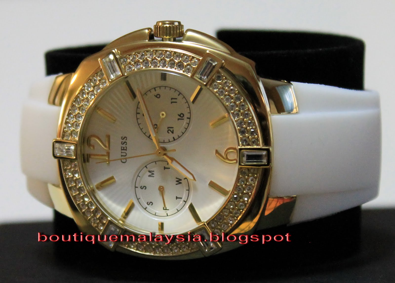 Boutique Malaysia Guess Crystal Accent Ladies Watch U11530l2
