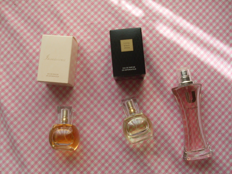Karbeyaz In Makyaj Dolabi Avon Parfumleri Dosyasi