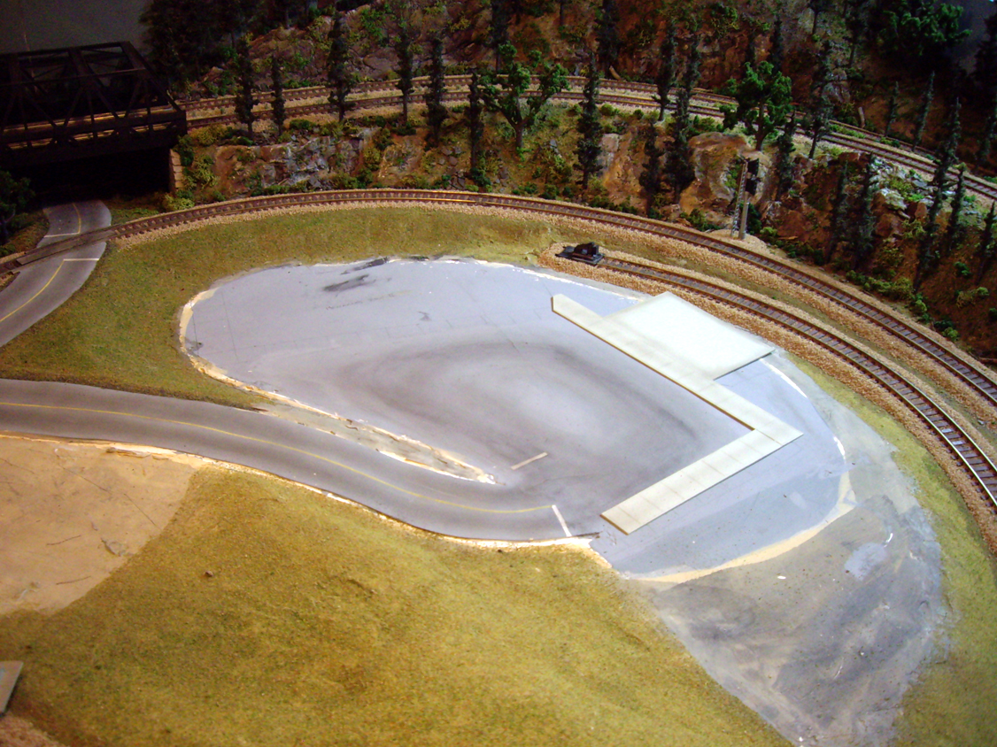 TY'S MODEL RAILROAD Layout Scenery Part III Downtown