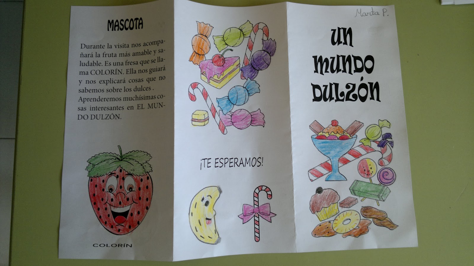 como hacer folletos