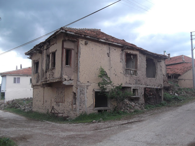 selcik koyu koy evlerimiz