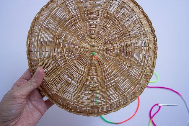 DIY woven baskets Yarn embroidered baskets