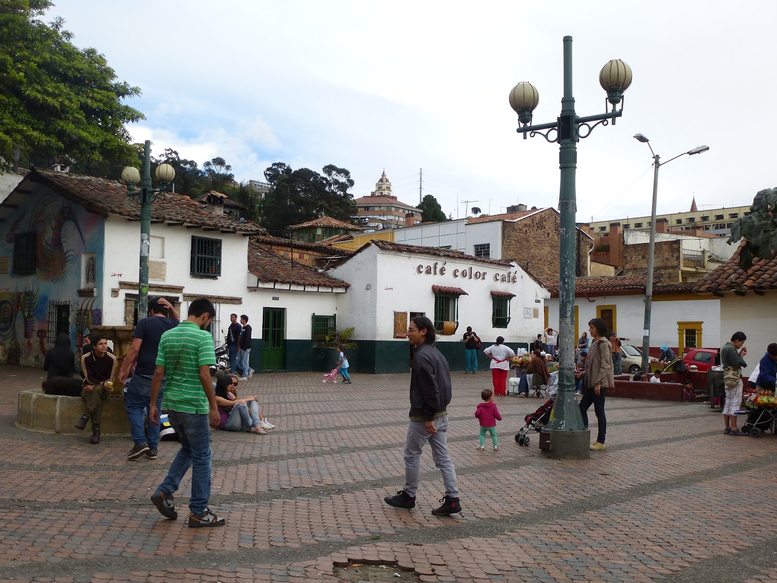 TO BE FREE BARRIO DE LA CANDELARIA