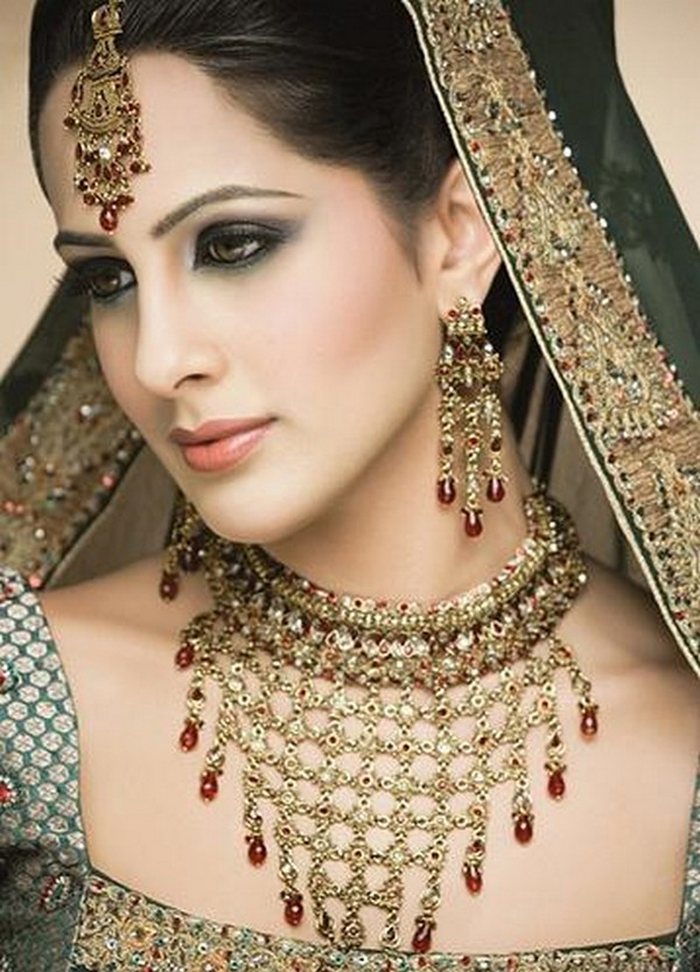 Bridal gold jewellery designs in pakistan Jewellery Images