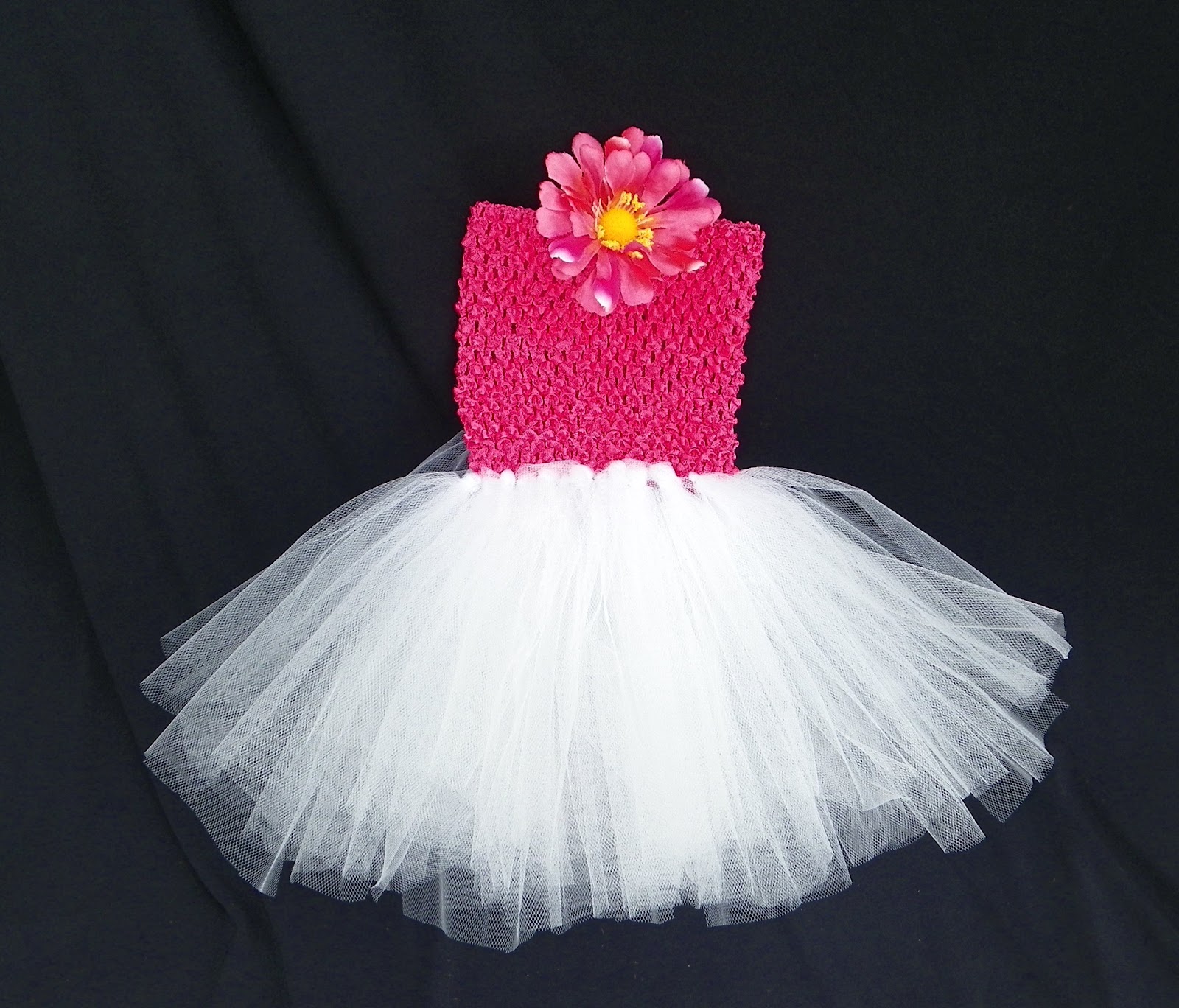 Mis 2 Manos Made by My Hands Tutus for all! Baby Tutus Little Girl Tutus
