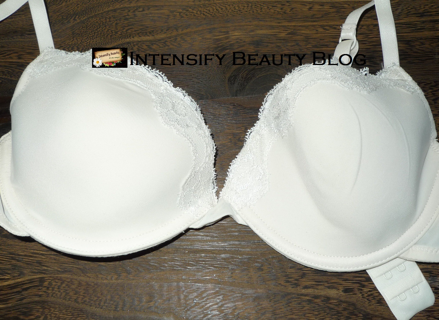 All about bra panties and nighties: IFG bra in vanilla