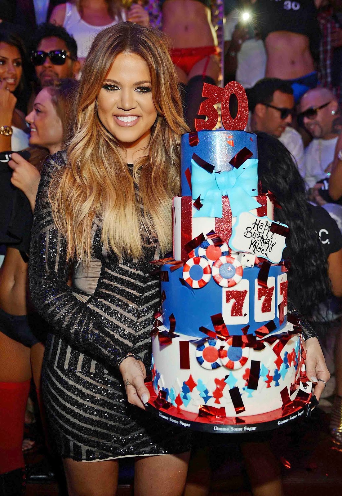 KHLOE KARDASHIAN CELEBRATES VEGAS BIRTHDAY