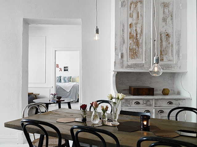 Preciosa cocina-comedor en B&W (con cierto toque vintage) | Etxekodeco