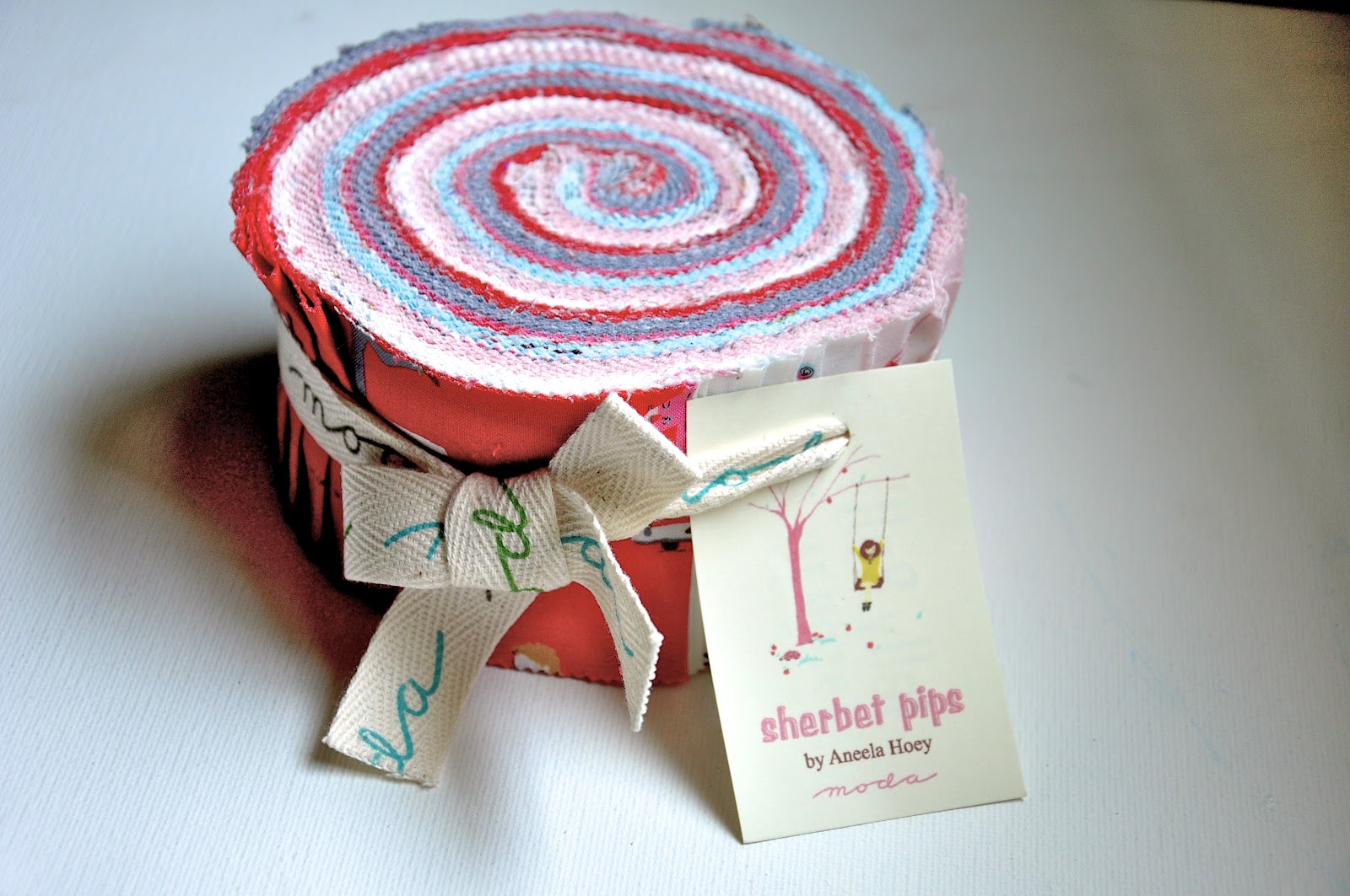 Running With Glitter Jelly Roll Race Quilt 1600