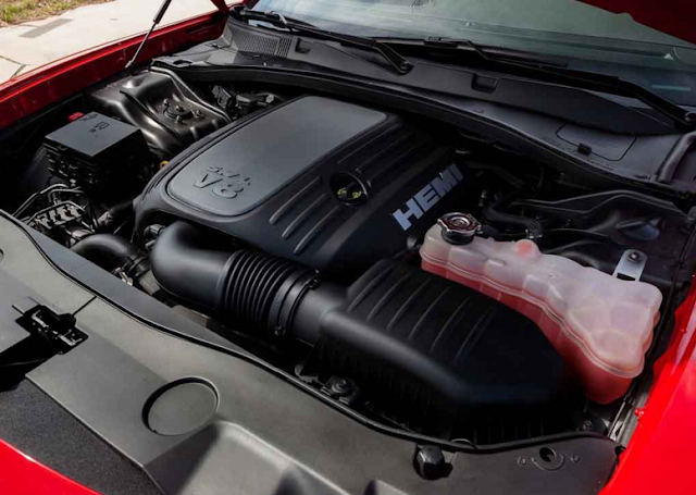 2017 Dodge Charger SRT8 Engine