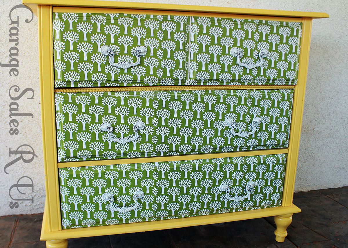 Garage Sales R Us How to Mod Podge dresser drawers