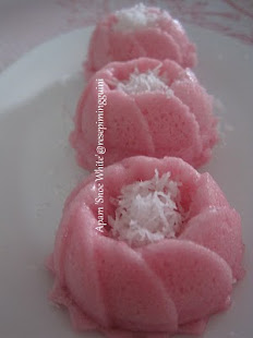 Apam Snow White