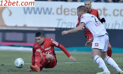 [Image: Ajaccio1.jpg]