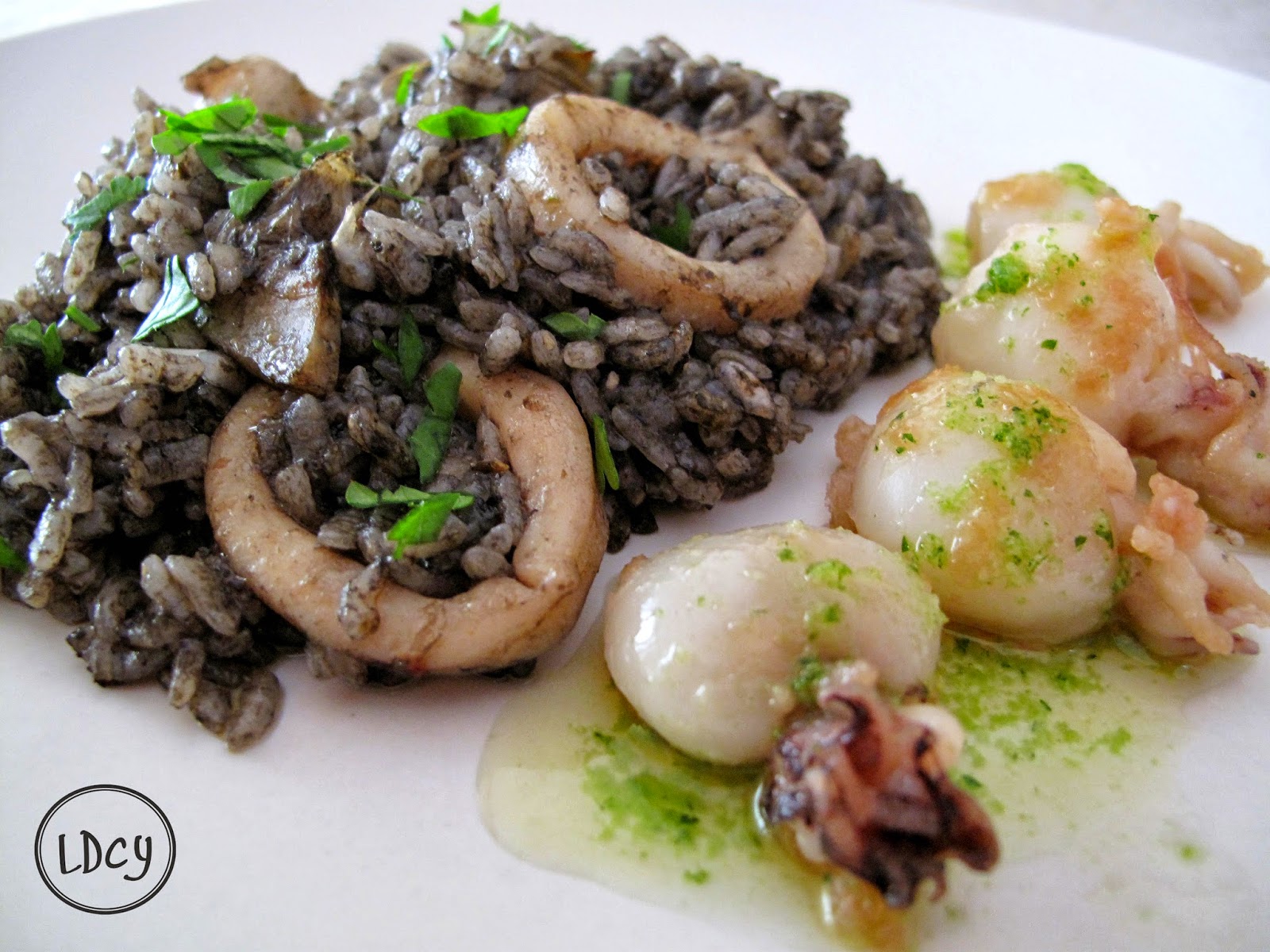 Arroz Negro Con Calamares Y Choquitos
