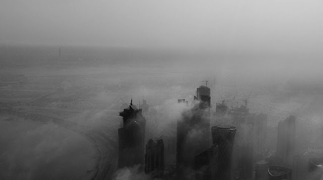 Afternoon fog - Doha, Qatar | Panasonic G1 ~ Lumix 14-45mm Vario