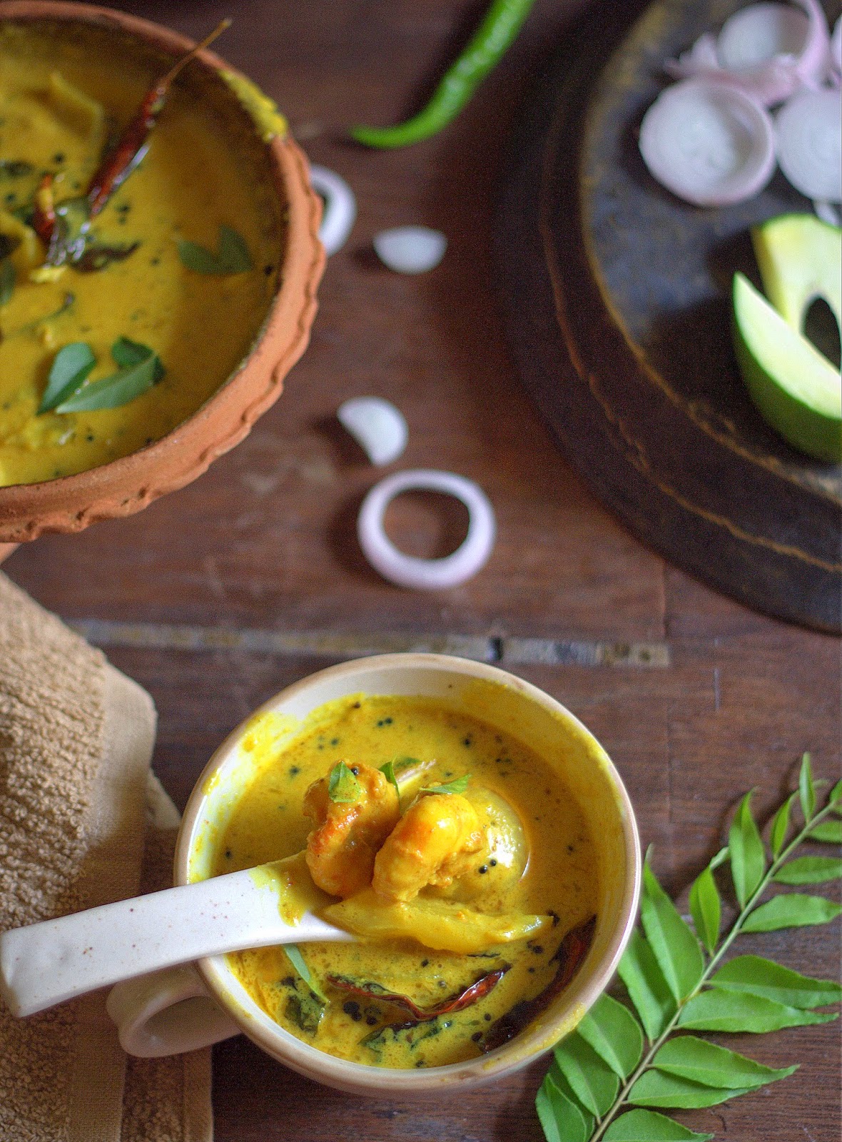 Kerela prawn/shrimp curry in coconut milk prawn curry in coconut milk