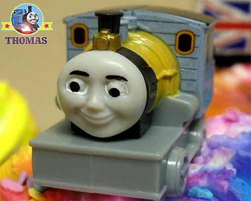 Cupcakes Thomas The Tank Cake Ideas Decorating Kit 15