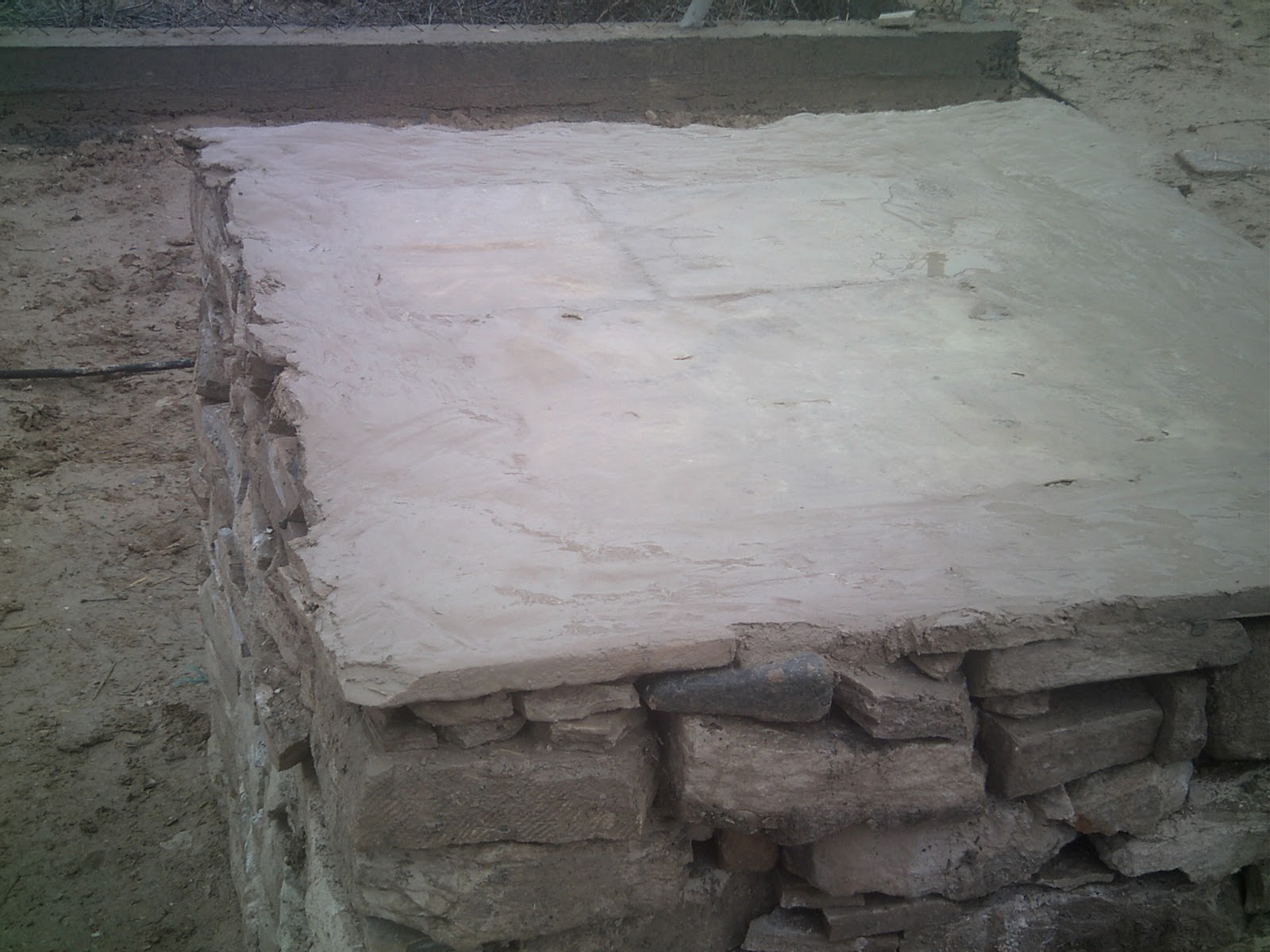 The Cyprus Garden Blog Build a wood fired earth oven (Part 1)