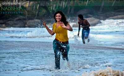 Srilankan Hot Actress Upeksha Swarnamali 