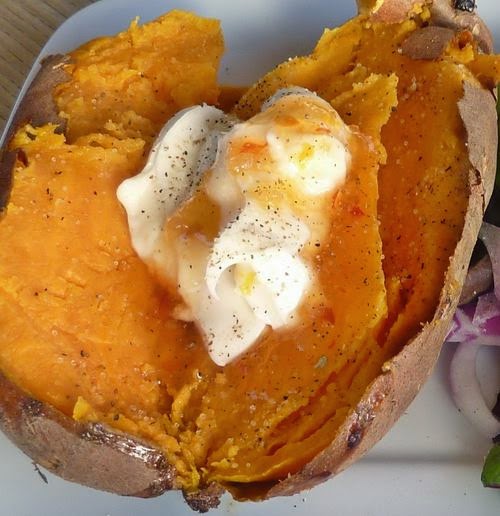 8 Ideas for Leftover Baked Potatoes plus Fartes de Batatas! sudden