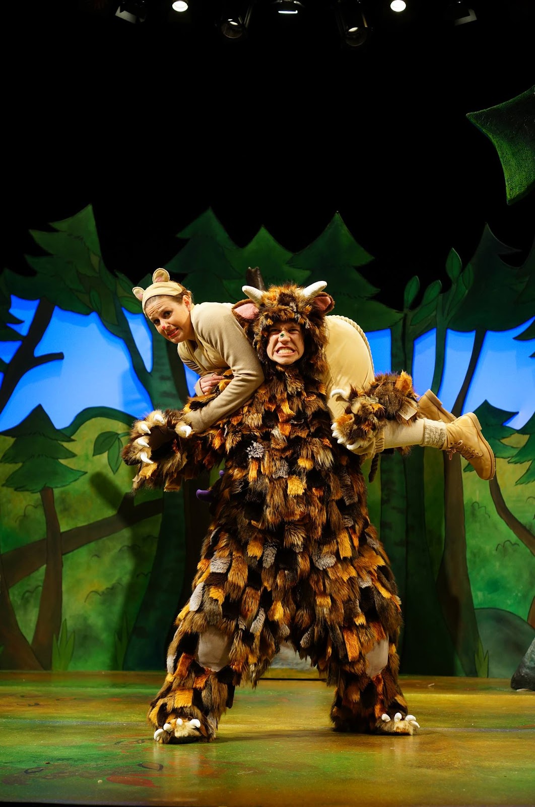 THE GRUFFALO LIVE! a Gift of Live Theatre for your Little Ones