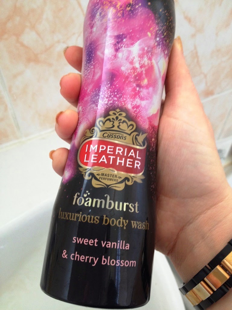 BeautySwot Imperial Leather Foamburst Body Wash In Sweet Vanilla