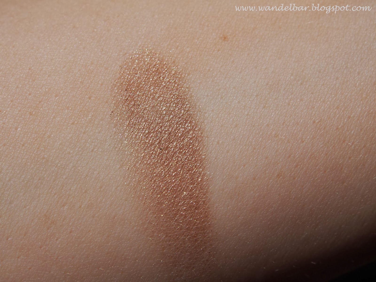 wandelbar: Bobbi Brown Metallic Eye Shadow Burnt Sugar - Review