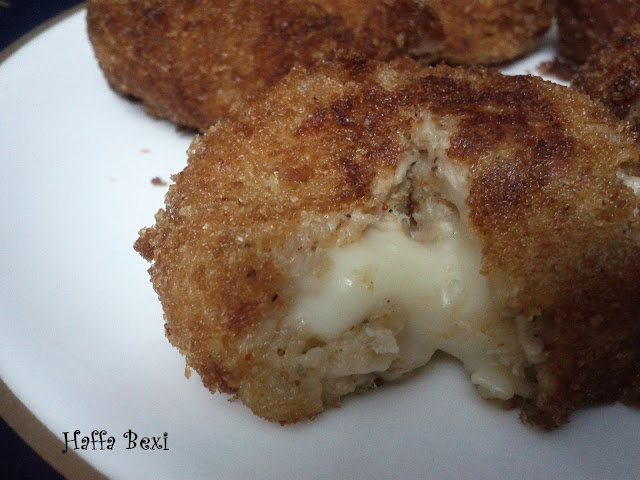 Cheddar cheese| chicken| Potato| Onion| Cheese balls,, Chicken cheese balls, party recipes, fried chicken cheese balls