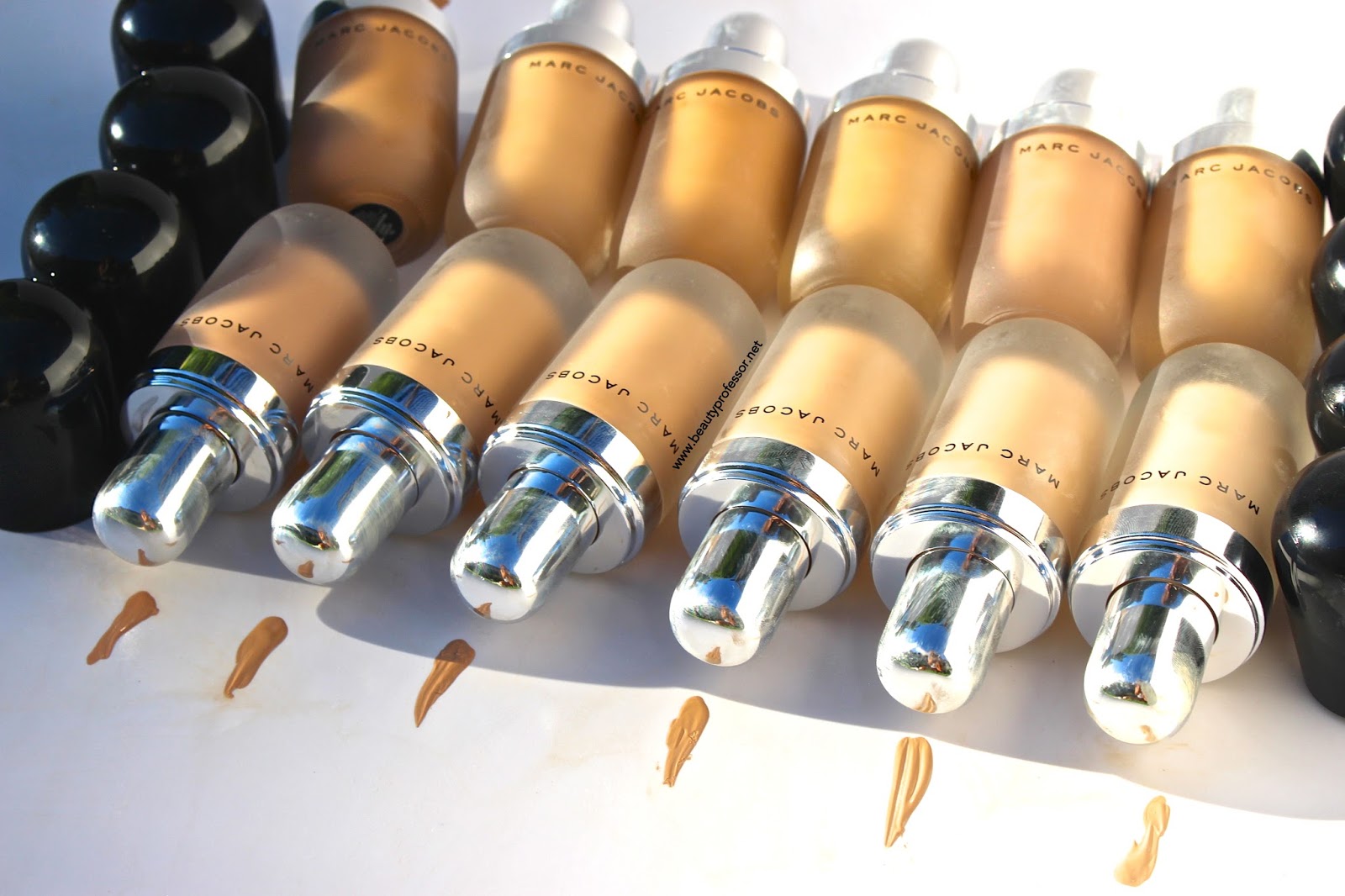 Beauty Professor Marc Jacobs Re(Marc)Able Full Coverage Foundation ConcentrateSwatches of 12