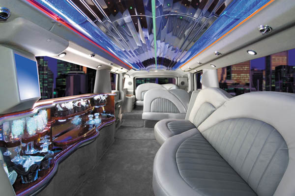 Zulvi Cars Limozin Car
