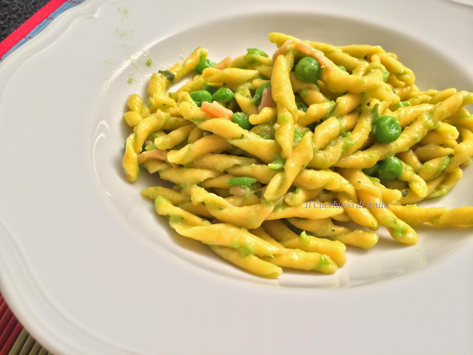 Strozzapreti al sugo di Limone e Piselli