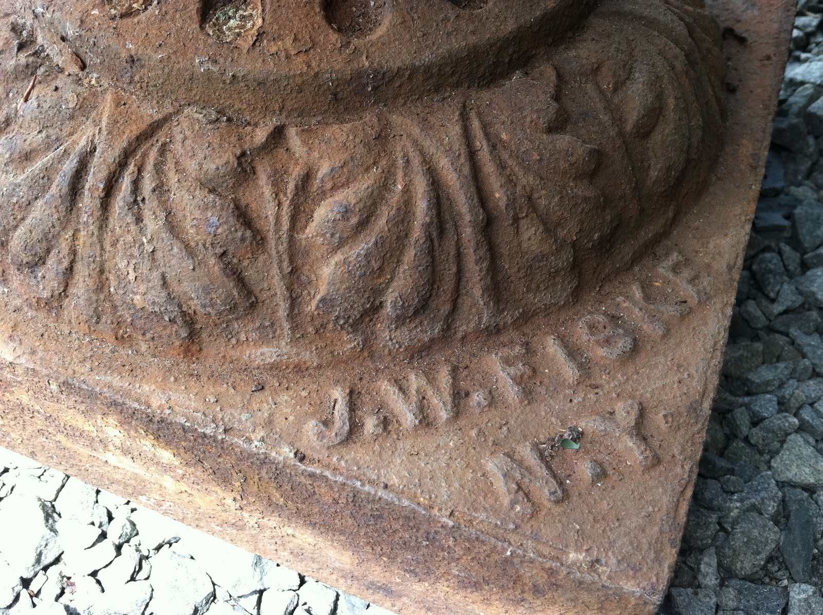 The SULLIVAN GENERAL Store Antique Victorian Urn/Garden Planter