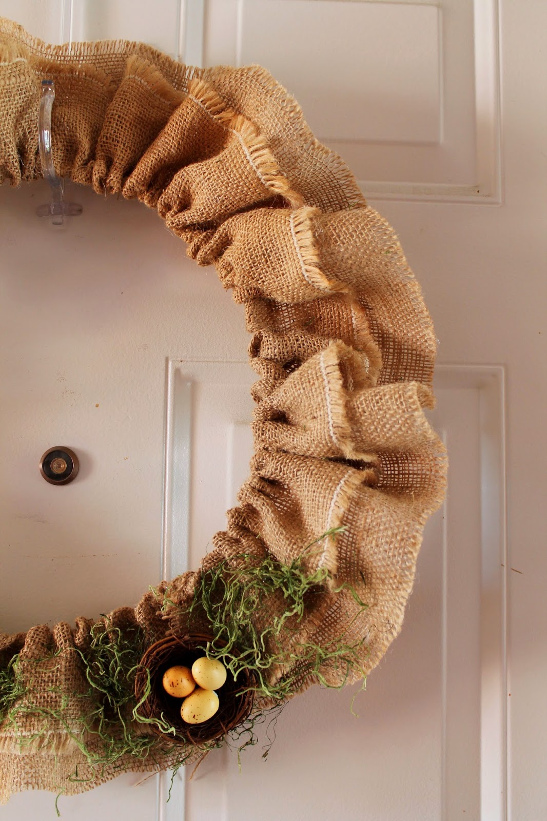  How To Burlap Ruffled Wreath