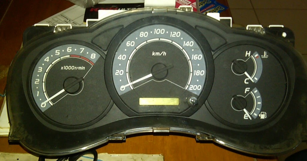 Lampu Speedometer Innova: Lebih dari Sekadar Indikator Kecepatan