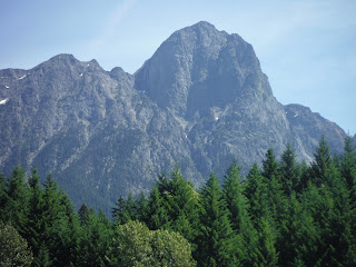 Jagged peaks in the North Cascades National Recreation area