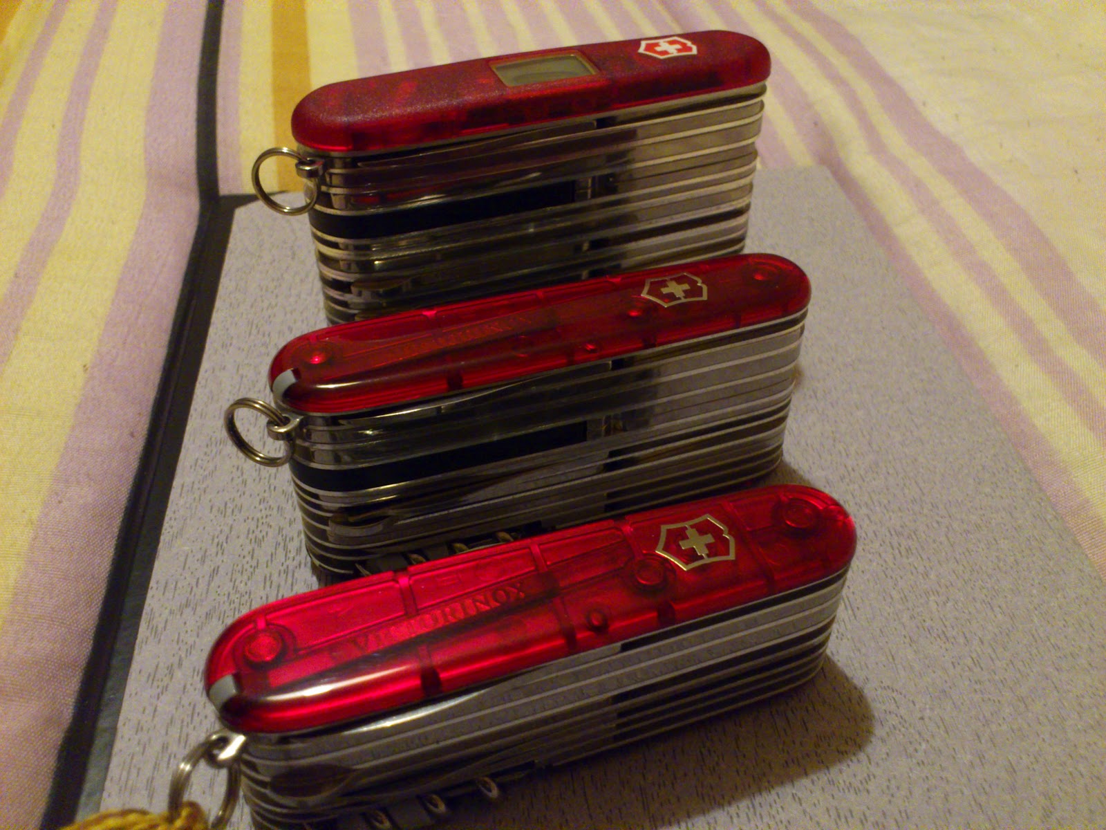 Mario's Swiss Army Knives Victorinox SwissChamp XLT and XAVT The Big